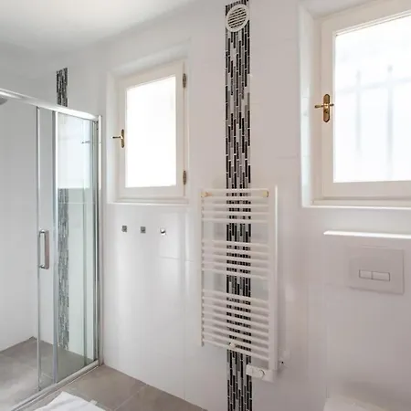 L35 Sea View Swimming Pool, Terrace&bbq Villa *