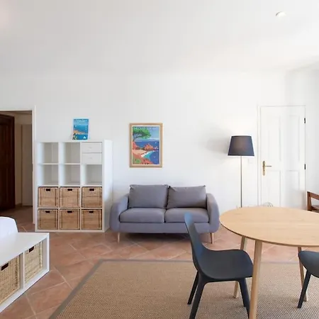 L35 Sea View Swimming Pool, Terrace&bbq Colomars