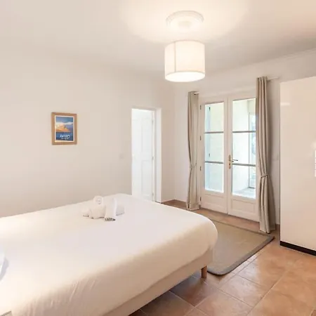 L35 Sea View Swimming Pool, Terrace&bbq