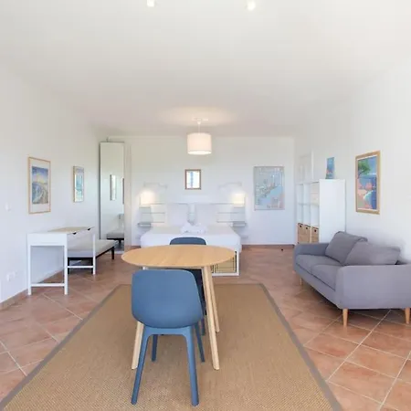Villa L35 Sea View Swimming Pool, Terrace&bbq *